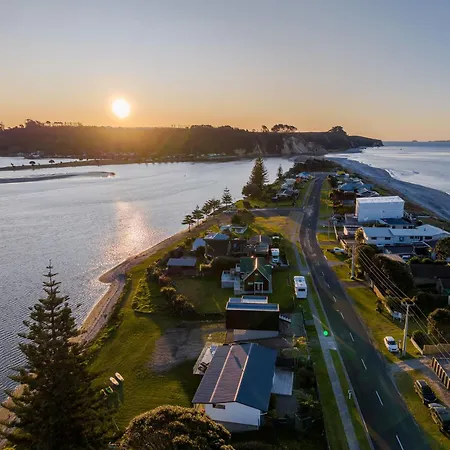 Pukehina Estuary Sunset Views Holiday Home Exterior photo
