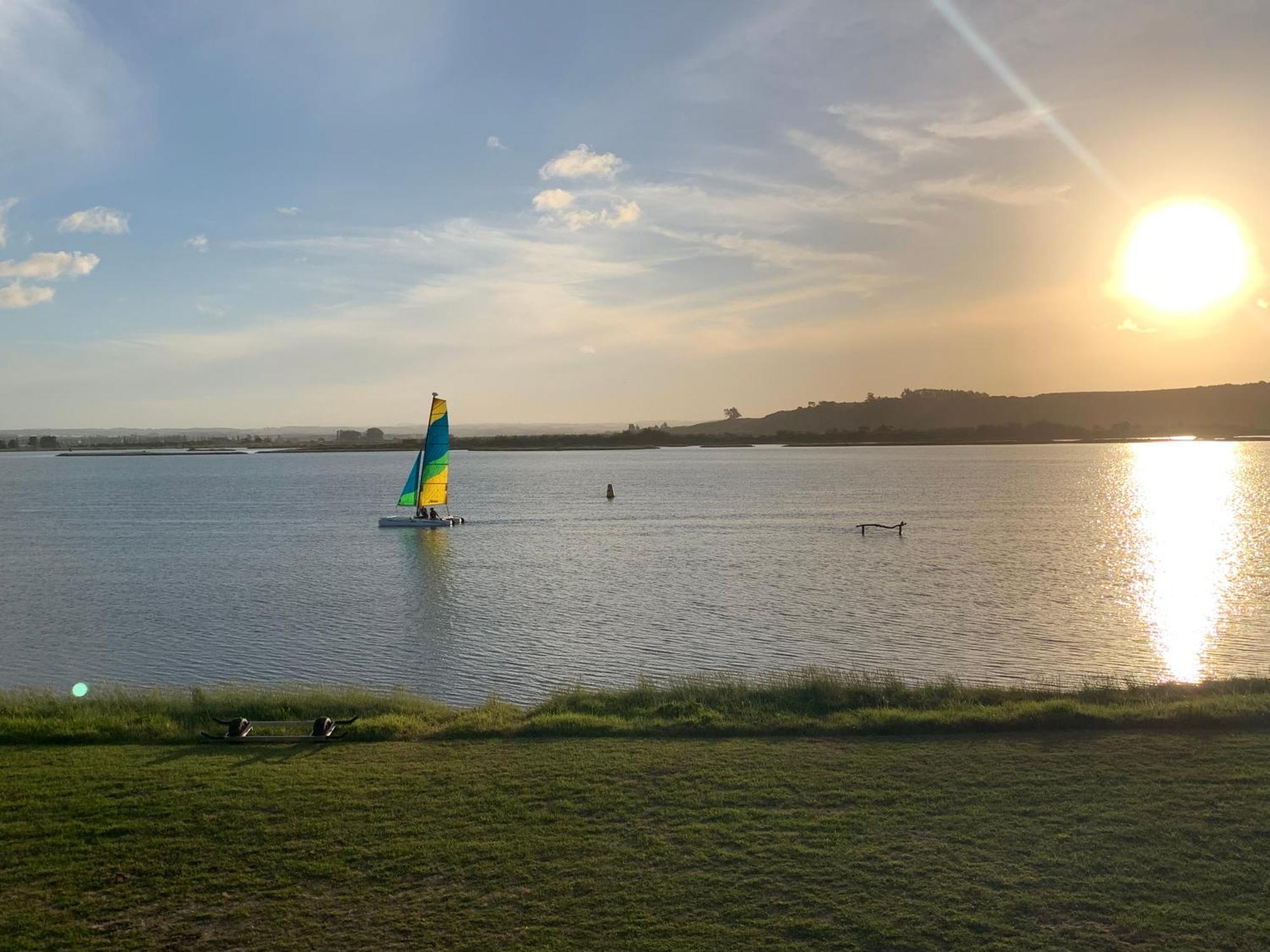 Estuary Sunset Views *